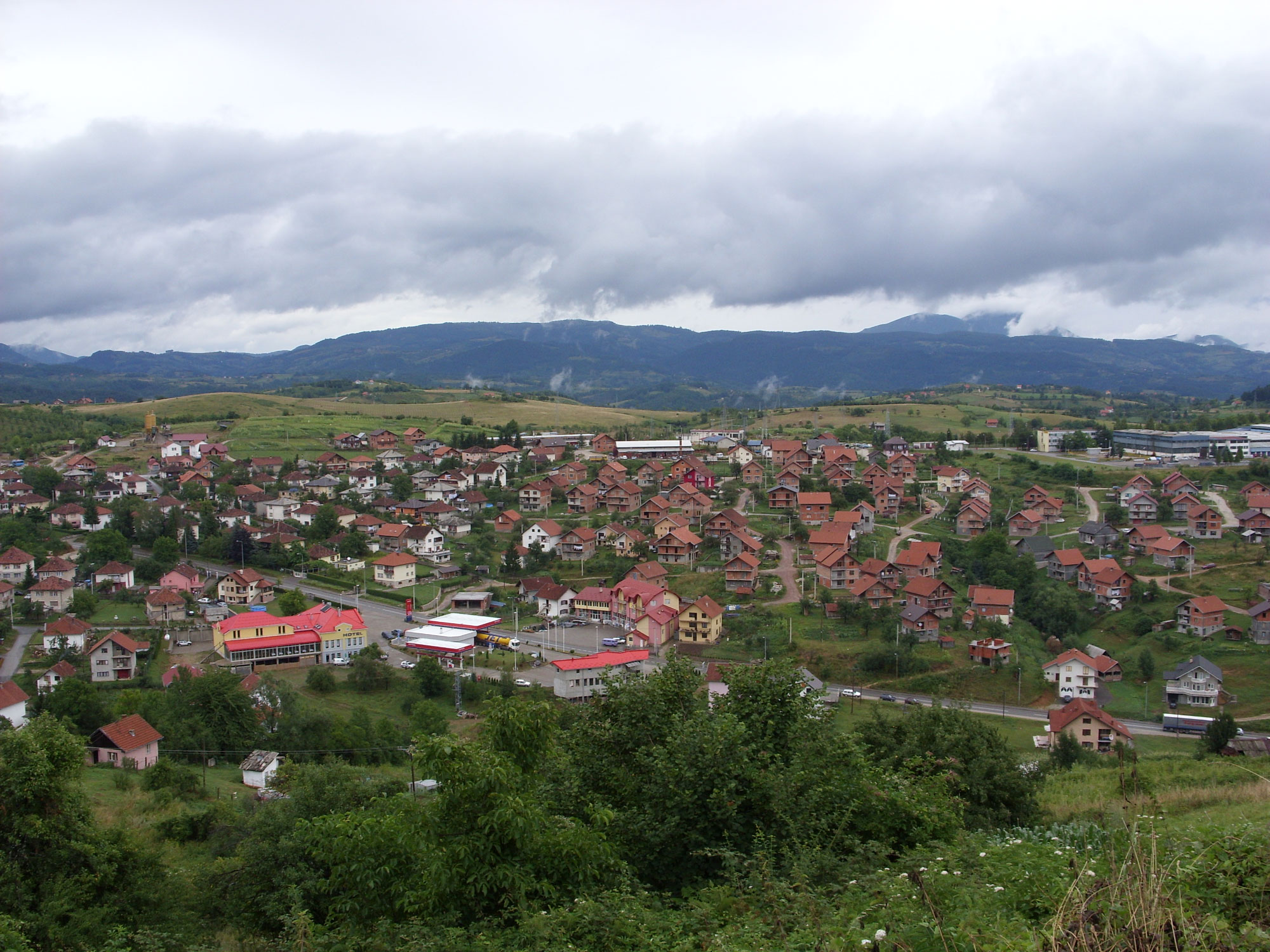 Vlasenica (Власеница) (Photo license CC-BY-SA 3.0)